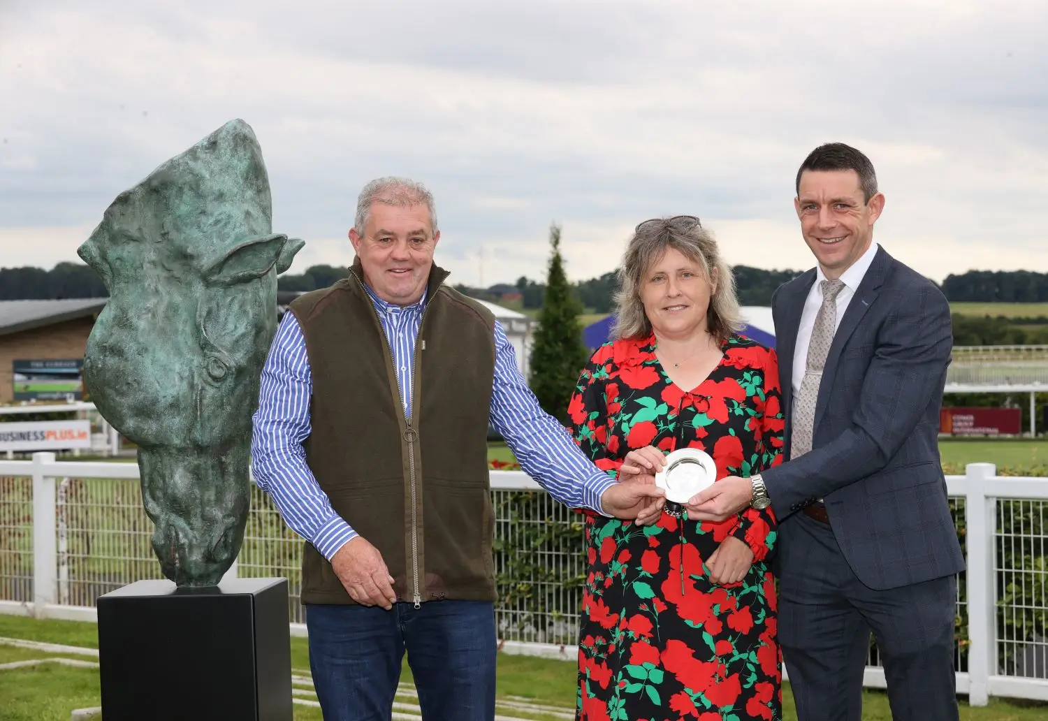 Donal Spring The Irish Field and Connolly’s RED MILLS celebrated the 19th Breeders ...